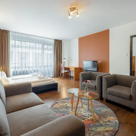 Bliss & Aparthotel 4*