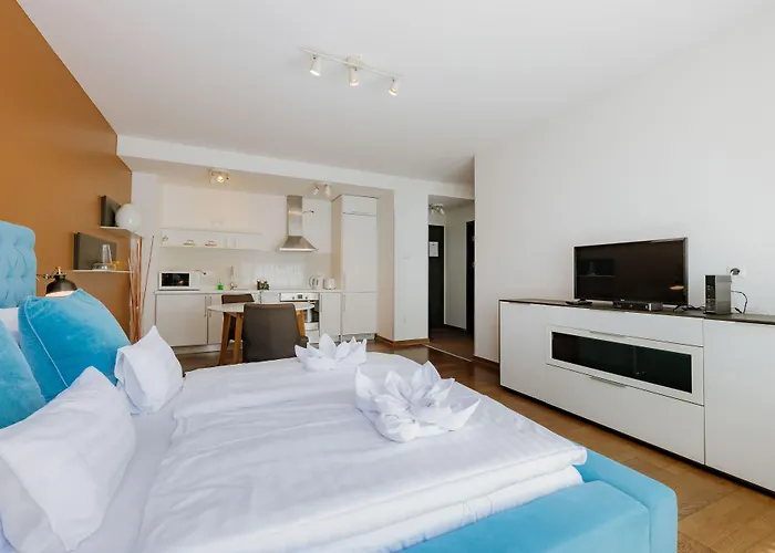 מלון דירות Bliss & 4*