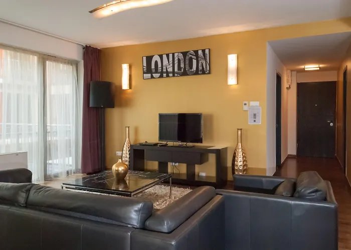 Bliss & 公寓式酒店 4*